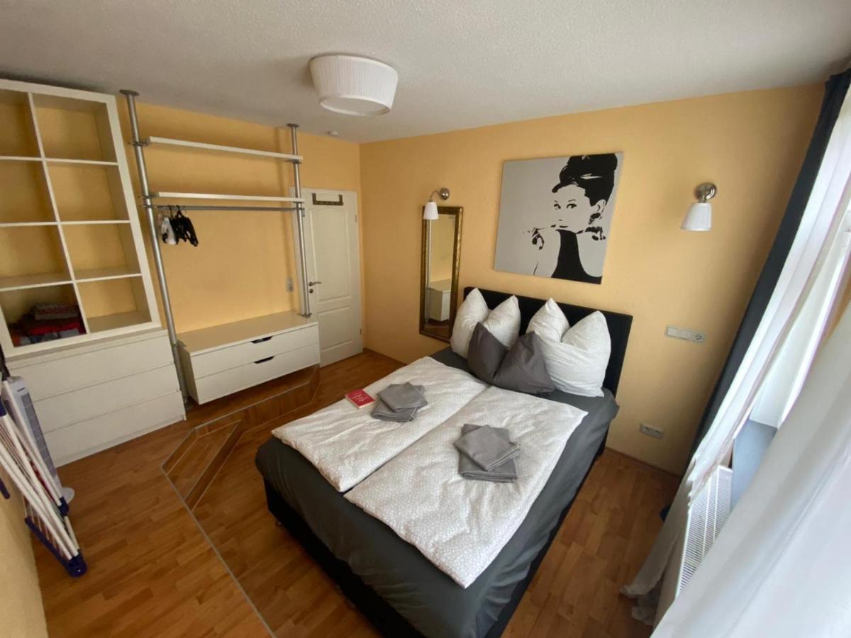 Apartment Ferienwohnung Blumenstadt Érfurt Exterior foto